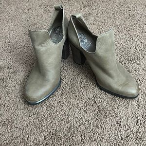Vince Camuto Federa Booties size 6